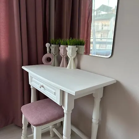 “poli” Konukevi 4*