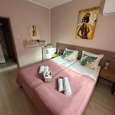 “poli” Konukevi 4*