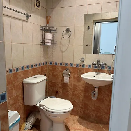 “poli” 3*