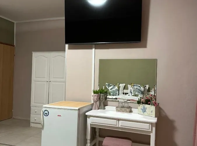 Πανσιόν “poli”