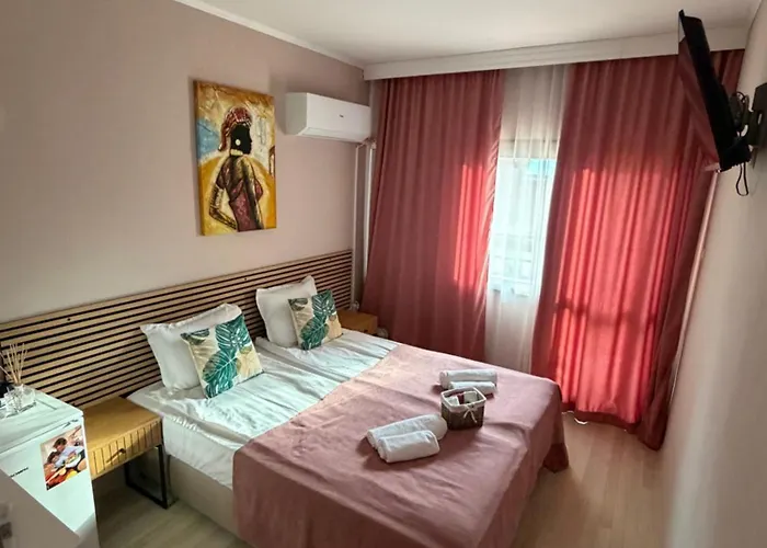 “poli” 4*